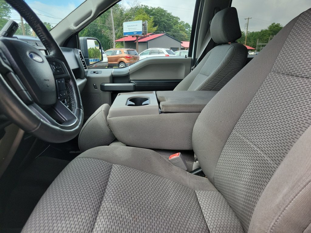 Used 2019 Ford F150 XLT w/ Equipment Group 302A Luxury AWD/4WD image 21