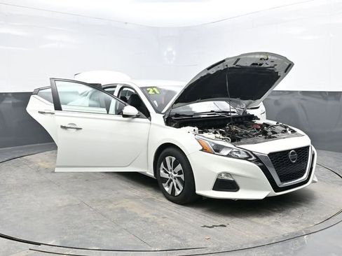 Used 2021 Nissan Altima 2.5 S image 32