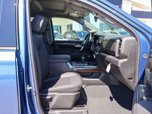 New 2026 GMC Sierra 1500 Elevation image 27