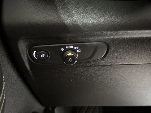 Used 2022 Buick Envision Preferred image 17