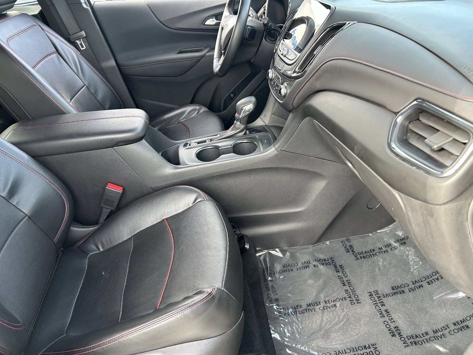 Used 2022 Chevrolet Equinox RS w/ RS Leather Package FWD image 14