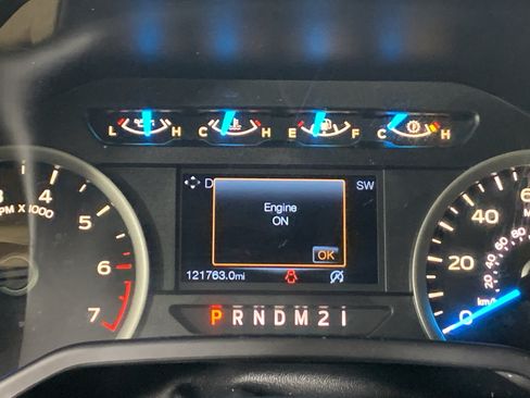 Used 2015 Ford F150 XLT w/ Equipment Group 301A Mid RWD image 22