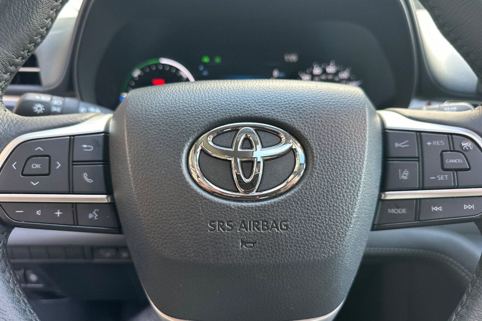 Used 2026 Toyota Sienna XLE FWD image 29
