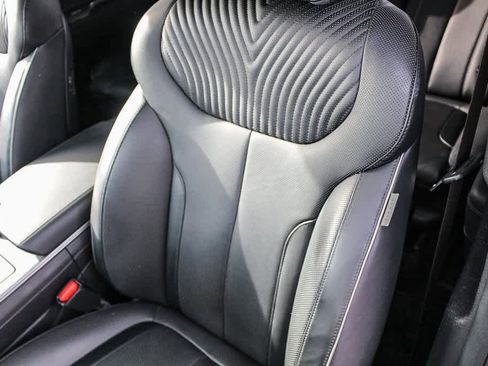 Used 2023 Hyundai Palisade Calligraphy image 28
