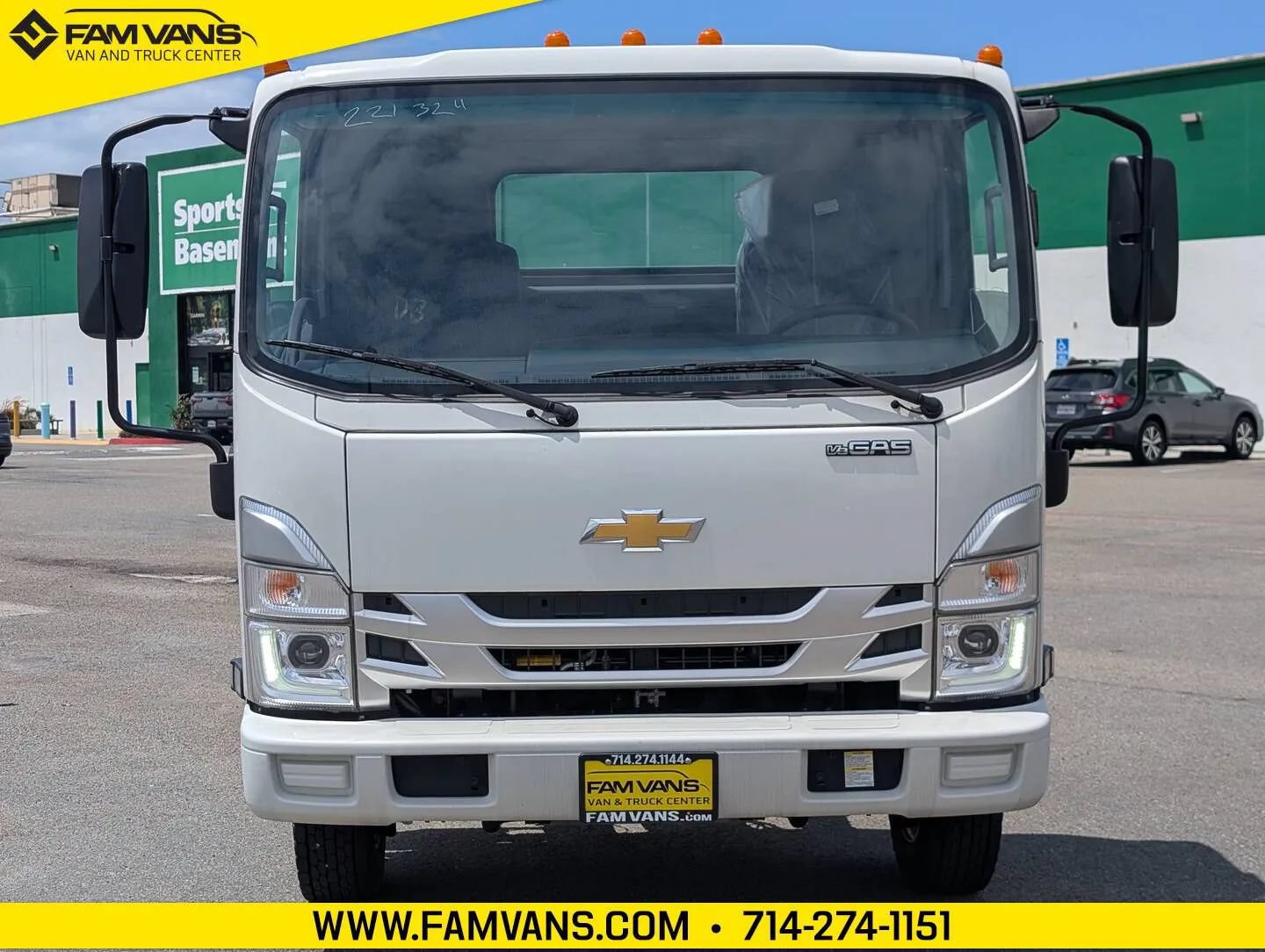 Used 2024 Chevrolet Low Cab Forward RWD image 2