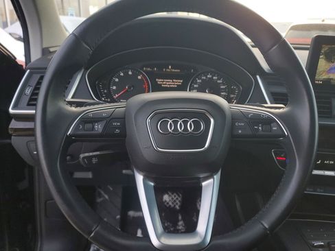 Used 2020 Audi Q5 2.0T Premium w/ Convenience Package image 17