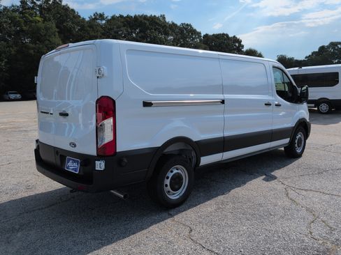 New 2026 Ford Transit 150 Low Roof RWD image 3