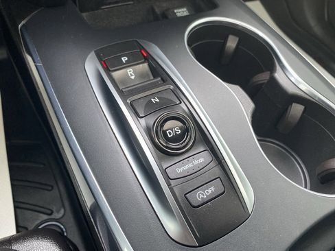 Used 2020 Acura MDX SH-AWD image 37