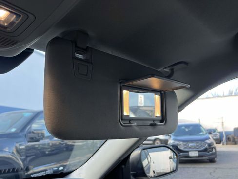 Certified 2022 Ford Explorer XLT image 31