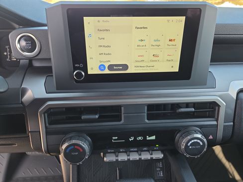 Certified 2025 Toyota 4Runner SR5 image 21