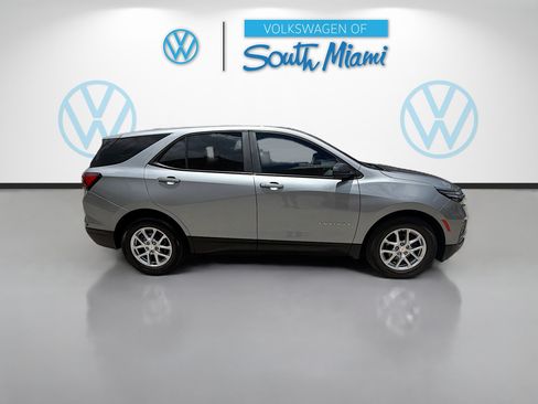Used 2023 Chevrolet Equinox LS FWD image 8