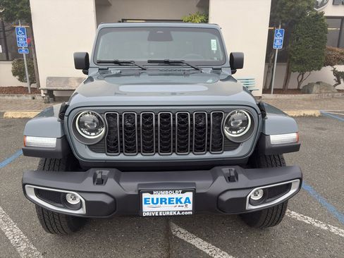 New 2026 Jeep Gladiator Sport image 28