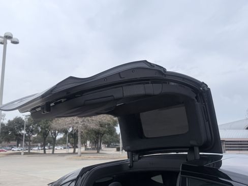 Used 2023 Tesla Model X Plaid image 57