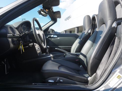 Used 2008 Porsche Boxster S RWD image 5