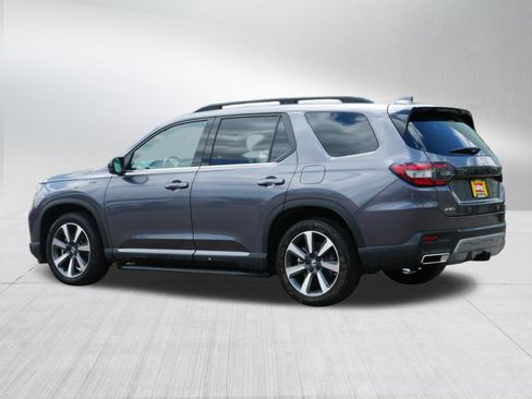 Used 2025 Honda Pilot Elite image 5