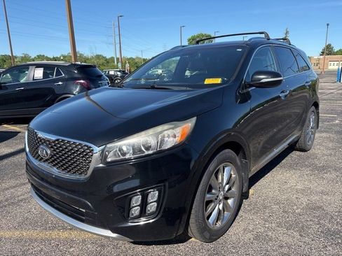 Used 2016 Kia Sorento SX FWD image 1