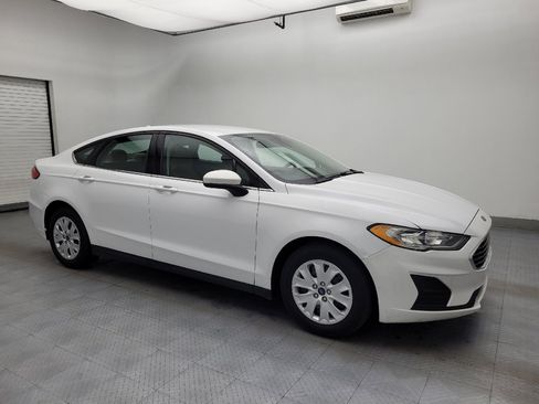 Used 2020 Ford Fusion S image 11