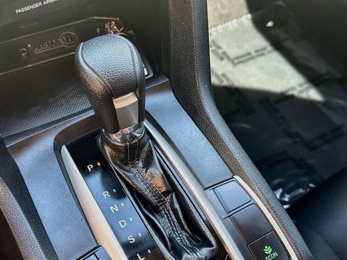 Used 2017 Honda Civic EX image 13