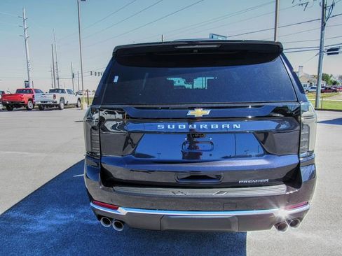 New 2026 Chevrolet Suburban Premier image 5