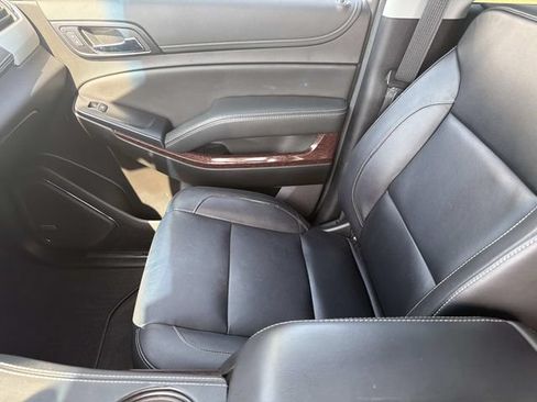 Used 2019 GMC Yukon SLT RWD image 20