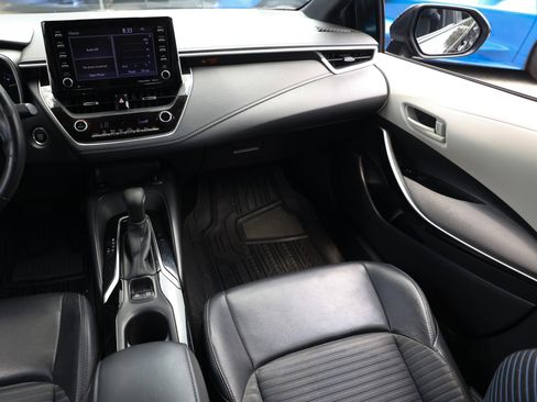 Used 2020 Toyota Corolla XSE FWD image 27