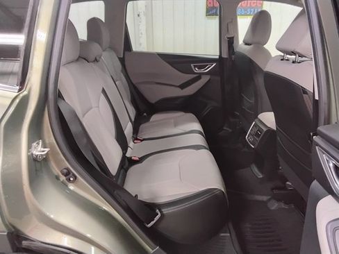 Used 2020 Subaru Forester Limited w/ Popular Package #3 AWD/4WD image 15