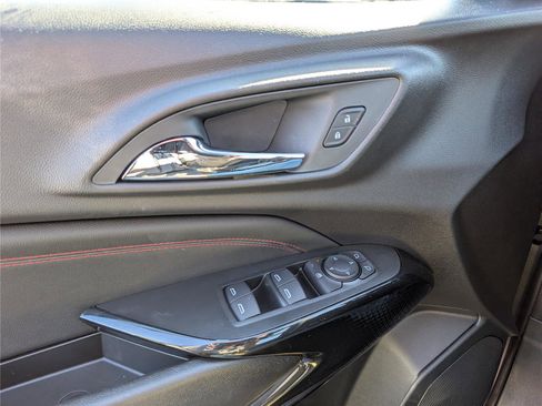 New 2026 Chevrolet Trax RS image 14