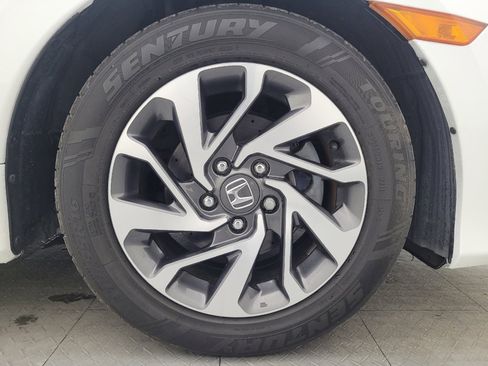 Used 2016 Honda Civic EX image 31