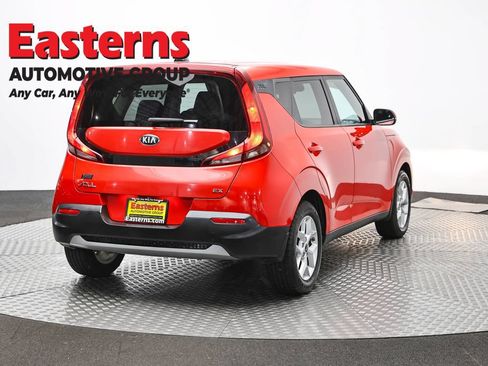 Used 2020 Kia Soul EX FWD image 5