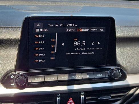 Used 2023 Kia Forte LXS FWD image 5