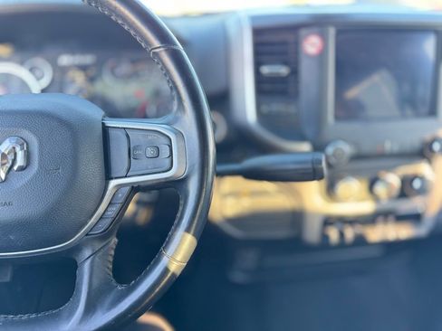 Used 2024 RAM 3500 Big Horn image 8