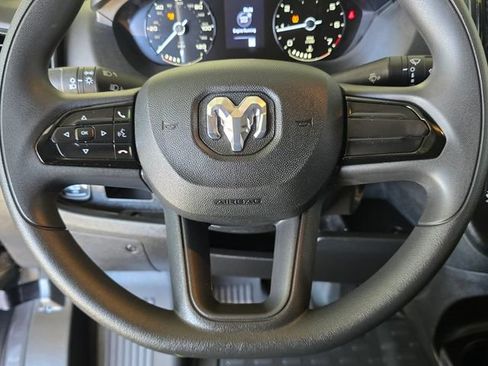 Used 2025 RAM ProMaster 1500 FWD image 13