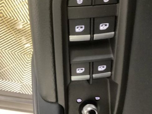 Certified 2025 Audi Q5 2.0T Premium image 19