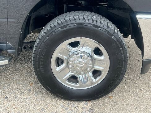 Used 2021 RAM 2500 Big Horn AWD/4WD image 10