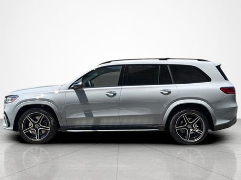 New 2026 Mercedes-Benz GLS 450 4MATIC image 2