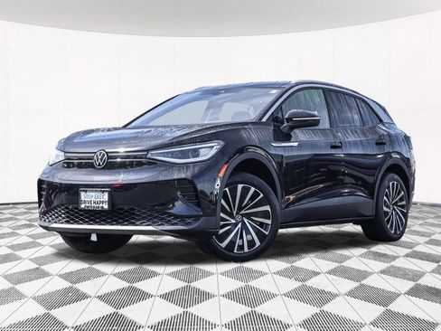 Certified 2023 Volkswagen ID.4 Pro S Plus AWD/4WD image 2