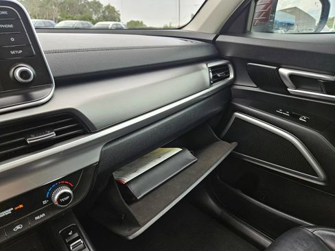 Used 2020 Kia Telluride S AWD/4WD image 19