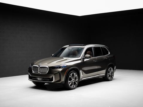 Used 2026 BMW X5 sDrive40i RWD image 4