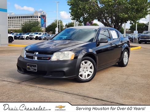 Used 2014 Dodge Avenger SE FWD image 1