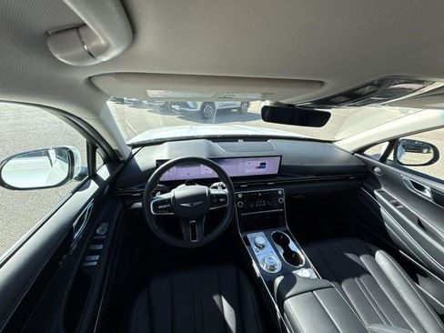 Used 2025 Genesis GV80 2.5T Standard image 19