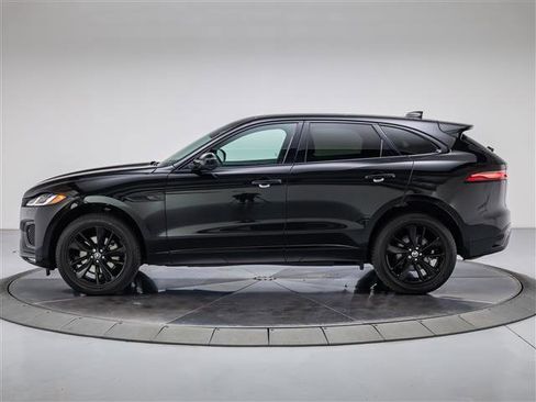 New 2024 Jaguar F-PACE R-Dynamic S image 2