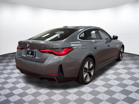 Used 2026 BMW i4 xDrive40i w/ Premium Package AWD/4WD image 9