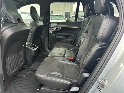 Used 2019 Volvo XC90 T6 R-Design w/ Advanced Package image 17