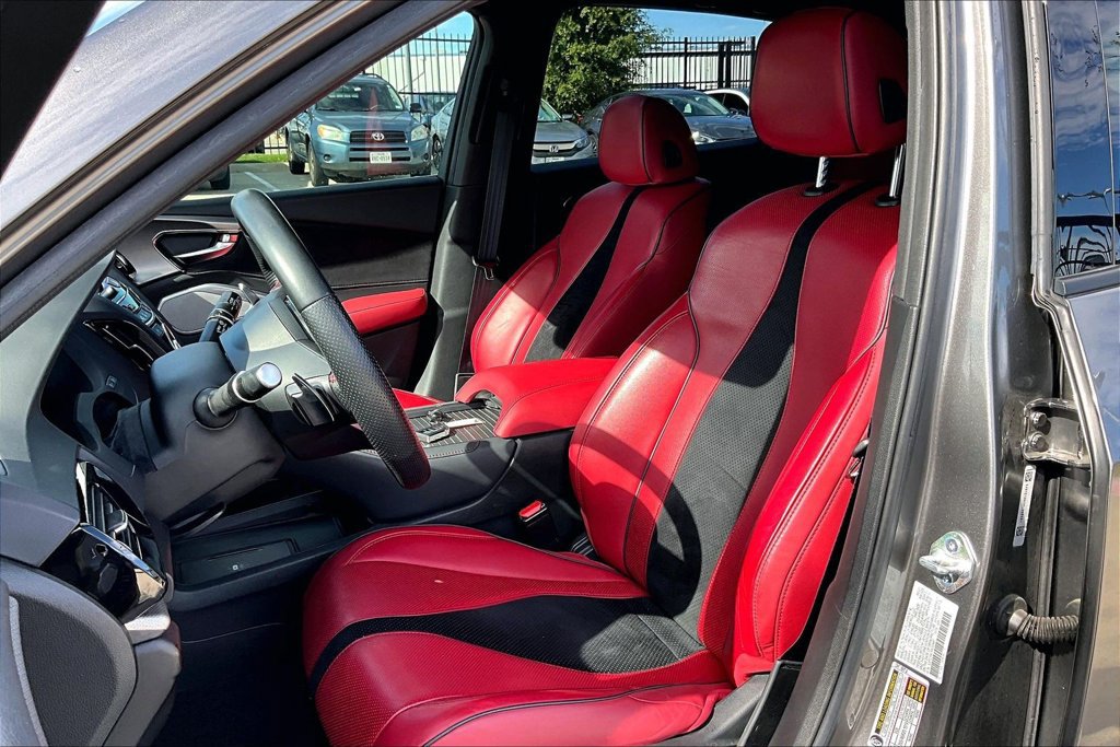 Used 2023 Acura RDX w/ Advance Package FWD image 29