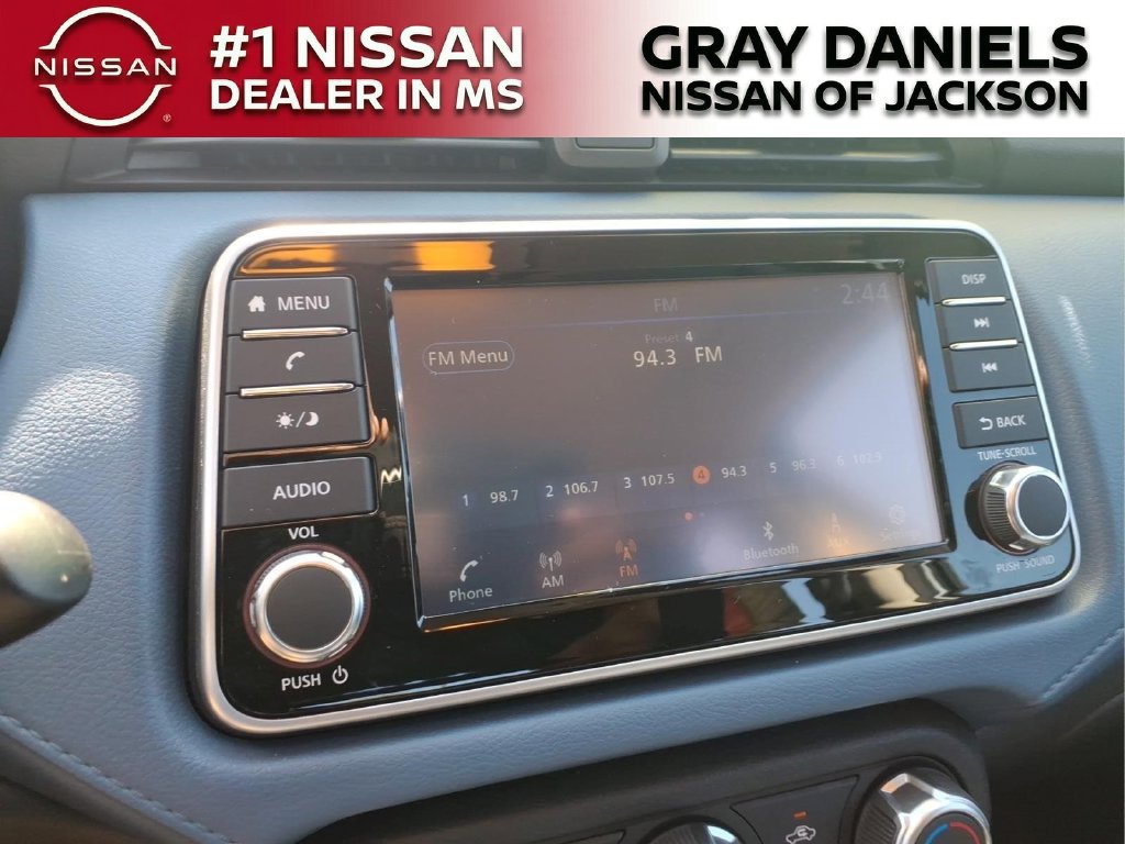 Used 2025 Nissan Versa SV w/ Trunk Package FWD image 16