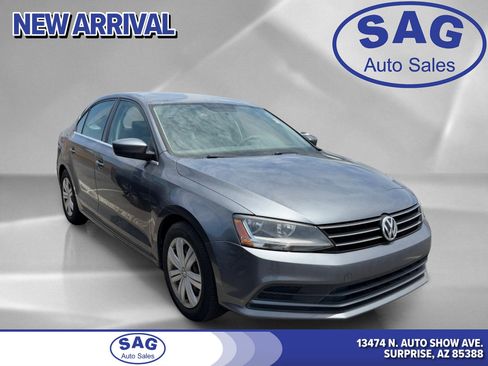 Used 2017 Volkswagen Jetta S w/ Jetta S Cold Weather Package FWD image 1