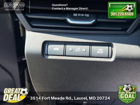Used 2025 Nissan Altima 2.5 SV FWD image 25