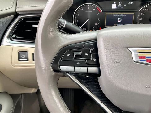 Used 2020 Cadillac XT6 Premium Luxury image 23