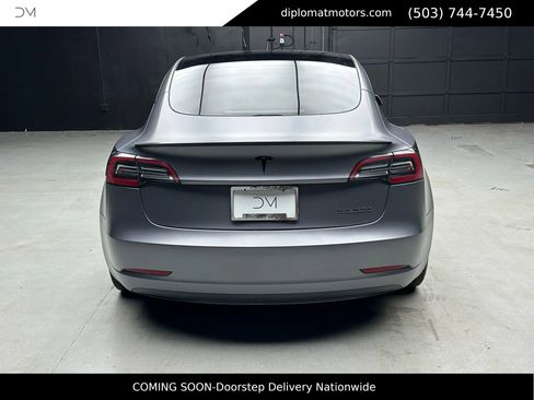 Used 2023 Tesla Model 3 Performance image 6