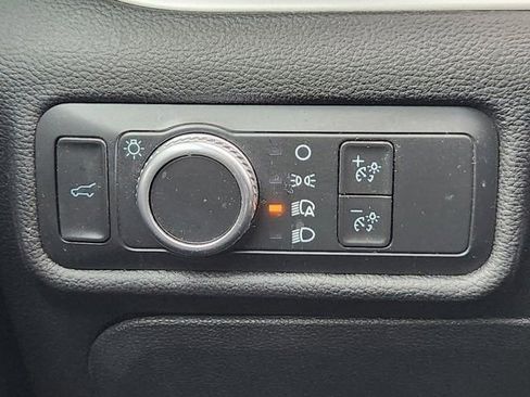 Used 2022 Ford Explorer XLT RWD image 19